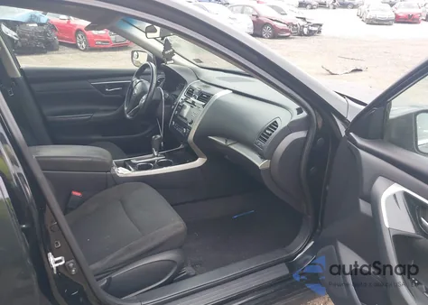 2014 Nissan Altima 2.5 Sv z USA, uszkodzony, nr VIN 1N4AL3AP2EC139308